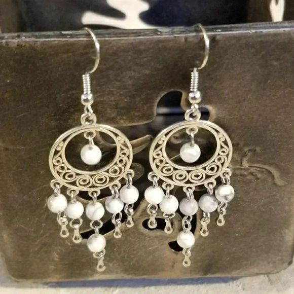 White Howlite Gemstone Chandelier Earrings - Picture 1 of 1